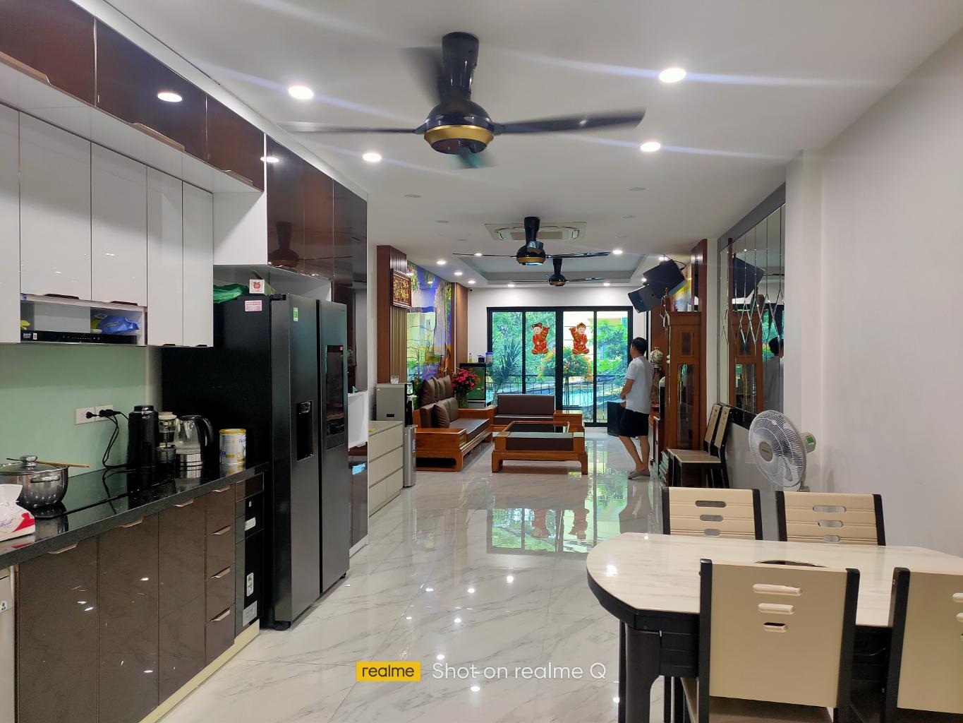 BÁN NHÀ 19 TỶ 80m MẶT TIỀN 4m NGÕ Ô TÔ THÔNG GARA,LONG BIÊN 4