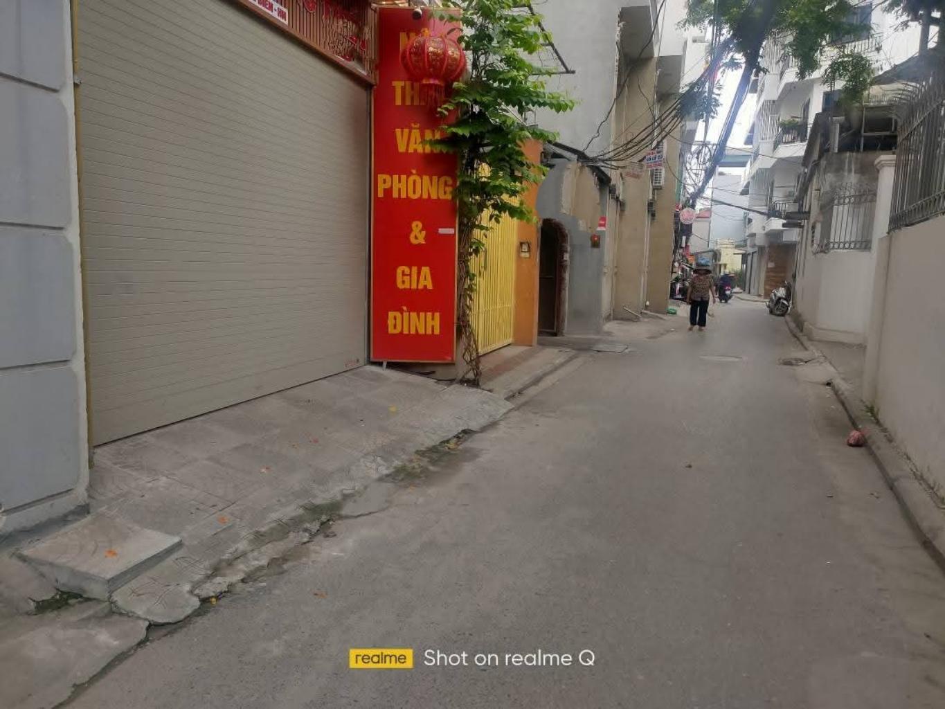 BÁN NHÀ 19 TỶ 80m MẶT TIỀN 4m NGÕ Ô TÔ THÔNG GARA,LONG BIÊN