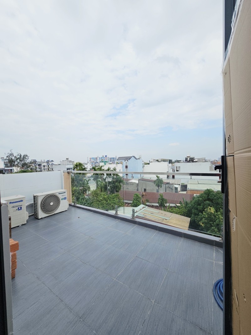 Bán nhà đường số 2, Trường Thọ, Thủ Đức, TP HCM. DT 50m2, 3 tầng, sổ hồng riêng. Giá 6,85 tỷ. 4