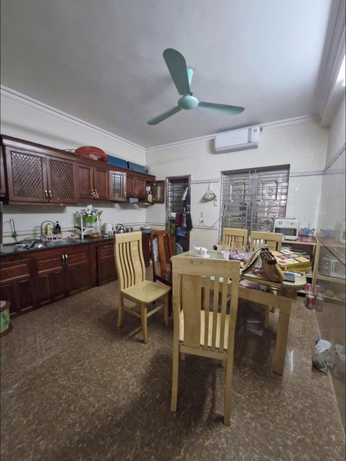 Bán căn nhà 3.5 tầng mặt đường Phùng Chí Kiên, ph Tân Bình, TP HD, 60m2, mt 4m, chỉ 4.8 tỷ 2