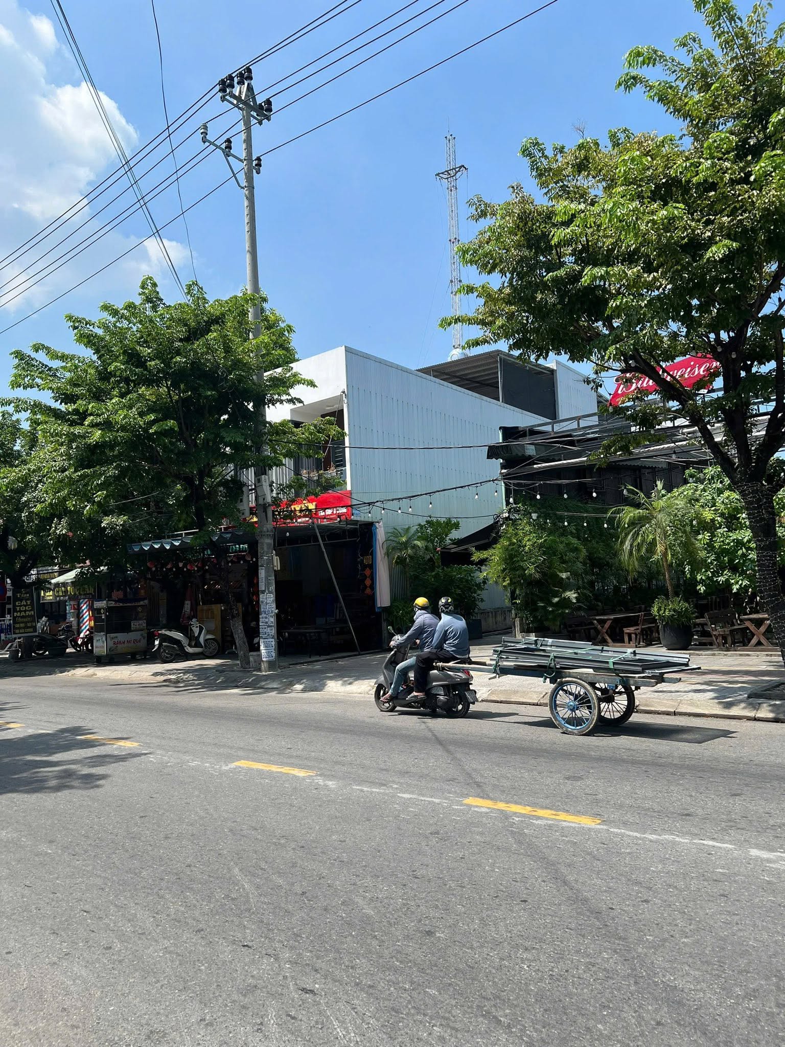 Bán nhà 2 tầng MT đường Âu Cơ - Gần chợ Hòa Khánh 3
