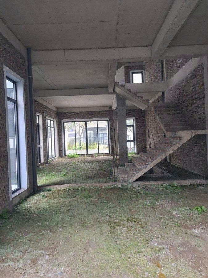 Hiếm biệt thự đẹp 4 tầng An Quý Villa, 198m2, mặt tiền 9m, vị trí đẹp, giá 50 tỷ