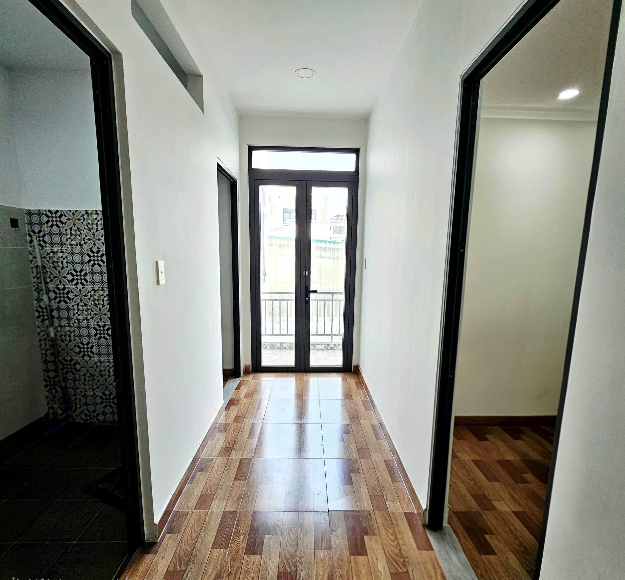 CHO THUÊ NHÀ KHU BÊN SÔNG- GIGAMALL- ĐƯỜNG 26, 1 TRỆT 1 LẦU+ 1 SÂN THƯỢNG, 14TR. 7