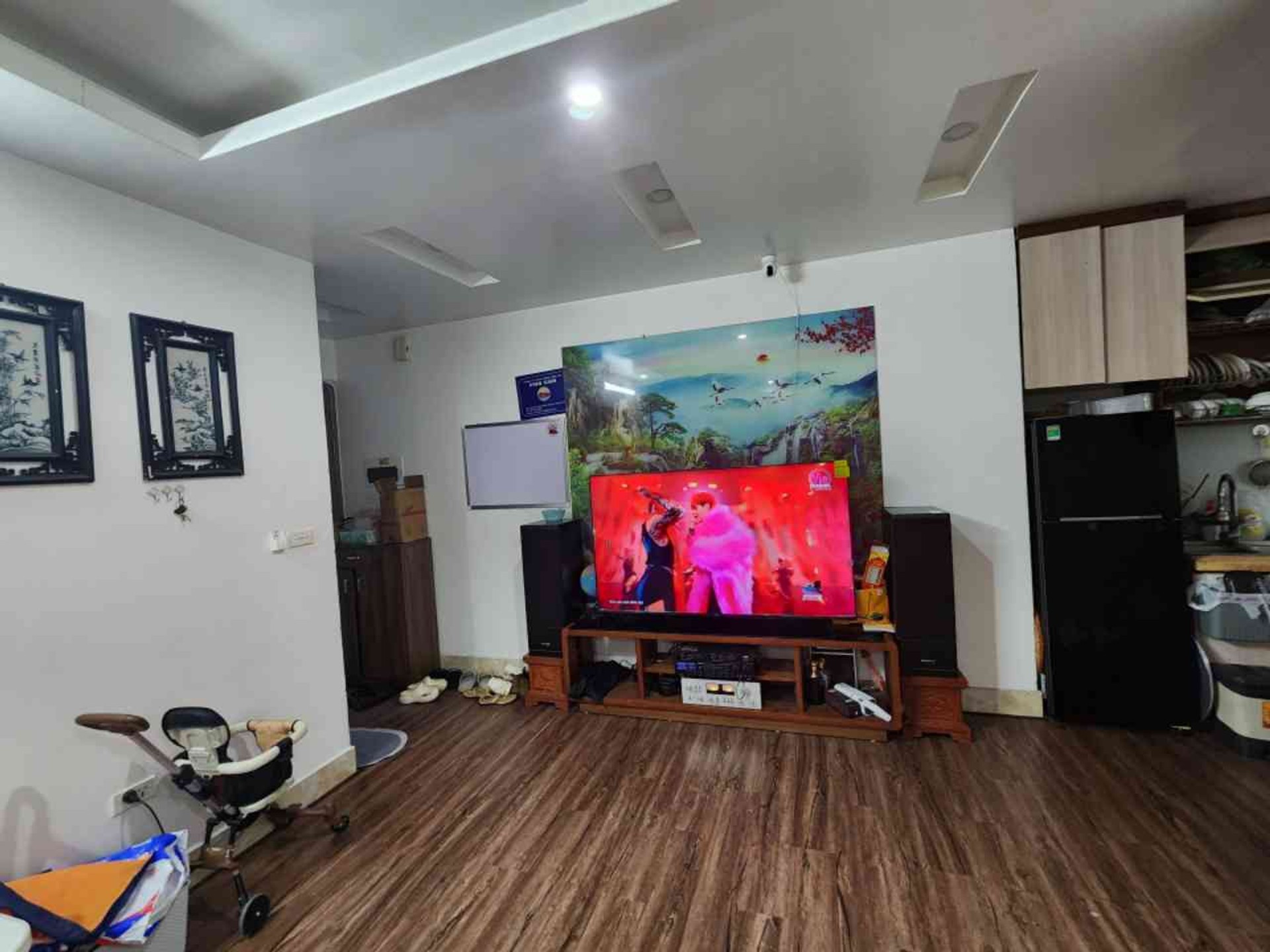 Căn hộ Ruby City  4,2 tỷ 70m sẵn 3 ngủ,sổ đỏ đầy đủ,tầng view đẹp, Long Biên 2
