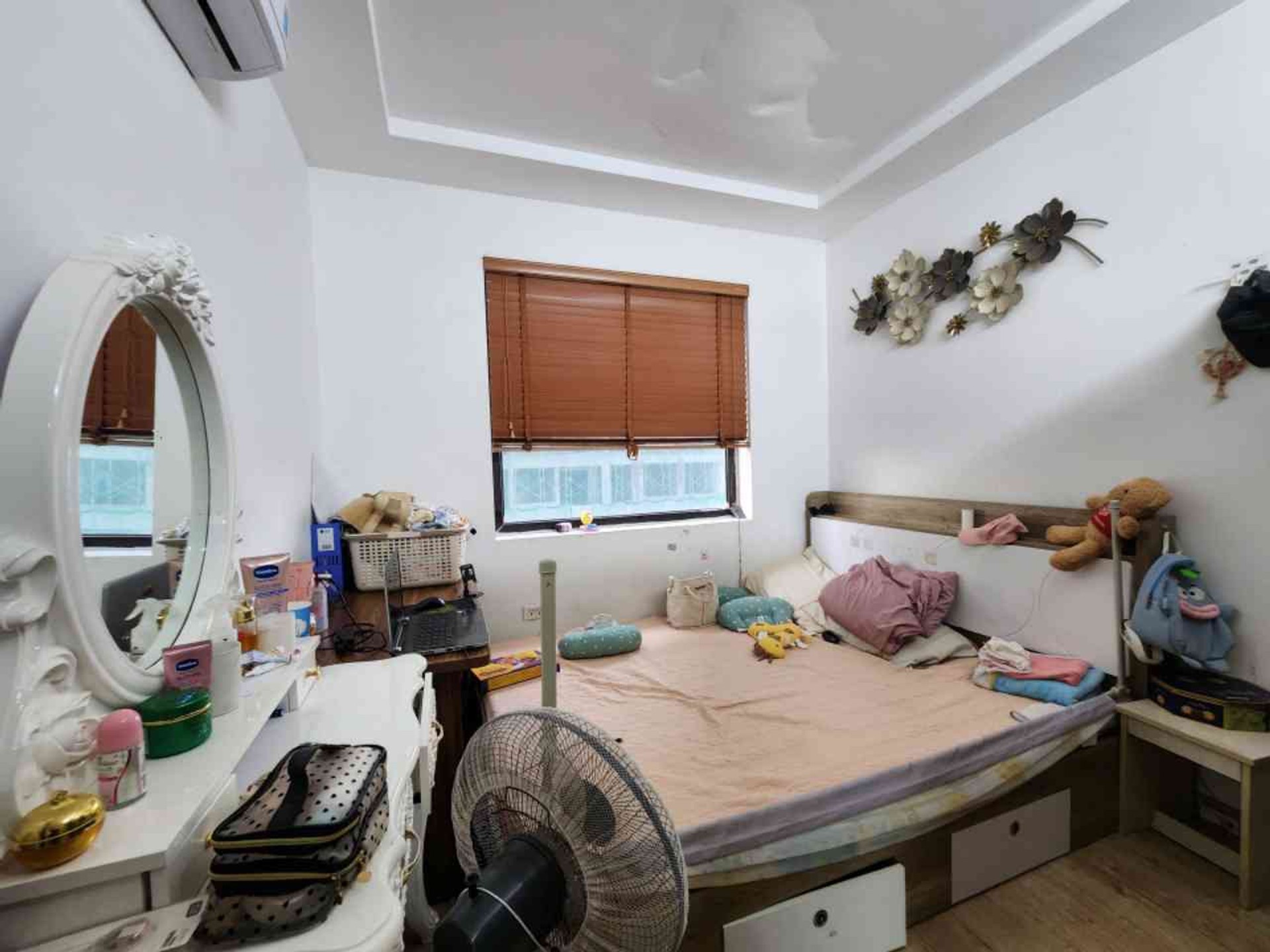 Căn hộ Ruby City  4,2 tỷ 70m sẵn 3 ngủ,sổ đỏ đầy đủ,tầng view đẹp, Long Biên 4