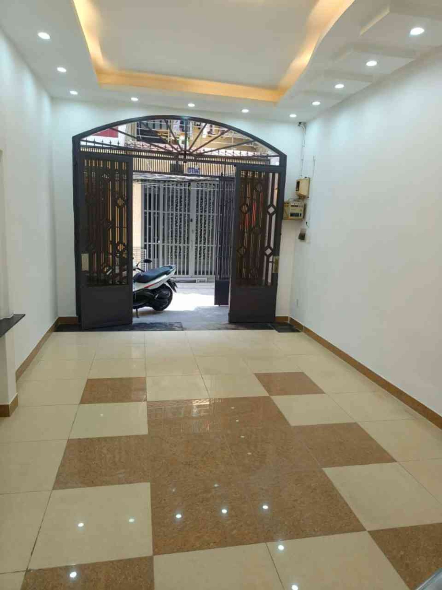 Nhà đẹp, xe hơi, Âu Dương Lân, 4x16 Nở hậu Đẹp- 0931172218 2