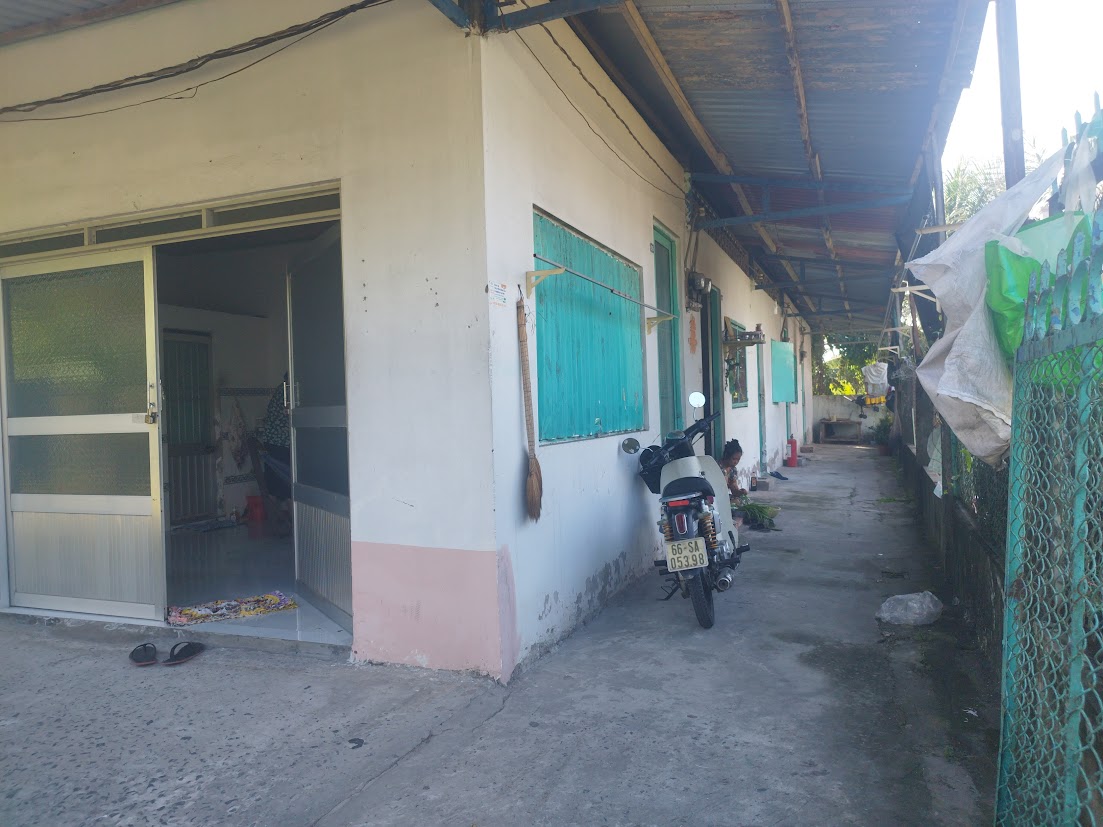 Bán NhàTrọ Mặt Tiền Phường Sa Đéc, 359m2, 10PN. Sổ Hồng, Hướng ĐN, 2