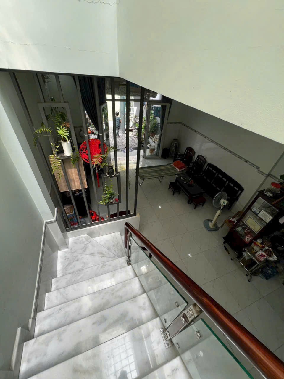 NHÀ ĐẸP ĐÔNG HƯNG THUẬN 10 – DỌN VÀO Ở NGAY RẤT GẦN NGUYỄN VĂN QUÁ 3