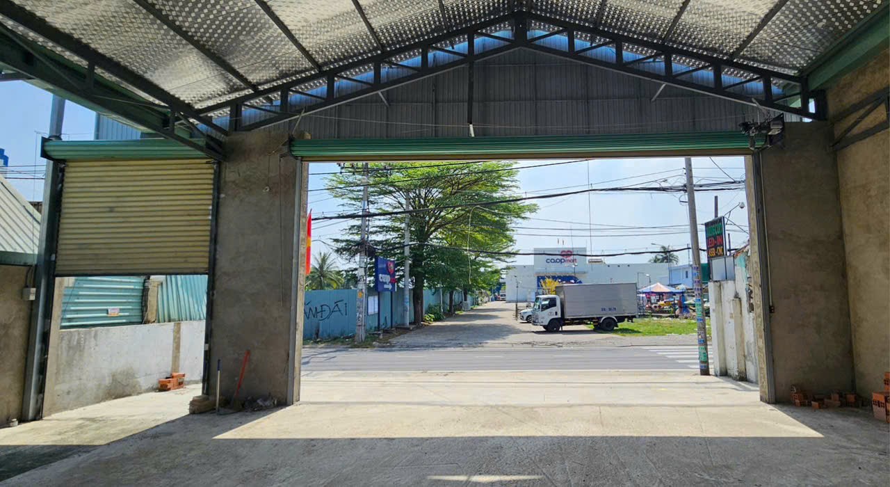 MBKD (12X35) MẶT TIỀN ĐỖ VĂN DẬY – TRUNG TÂM HÓC MÔN – HIẾM CÓ 5