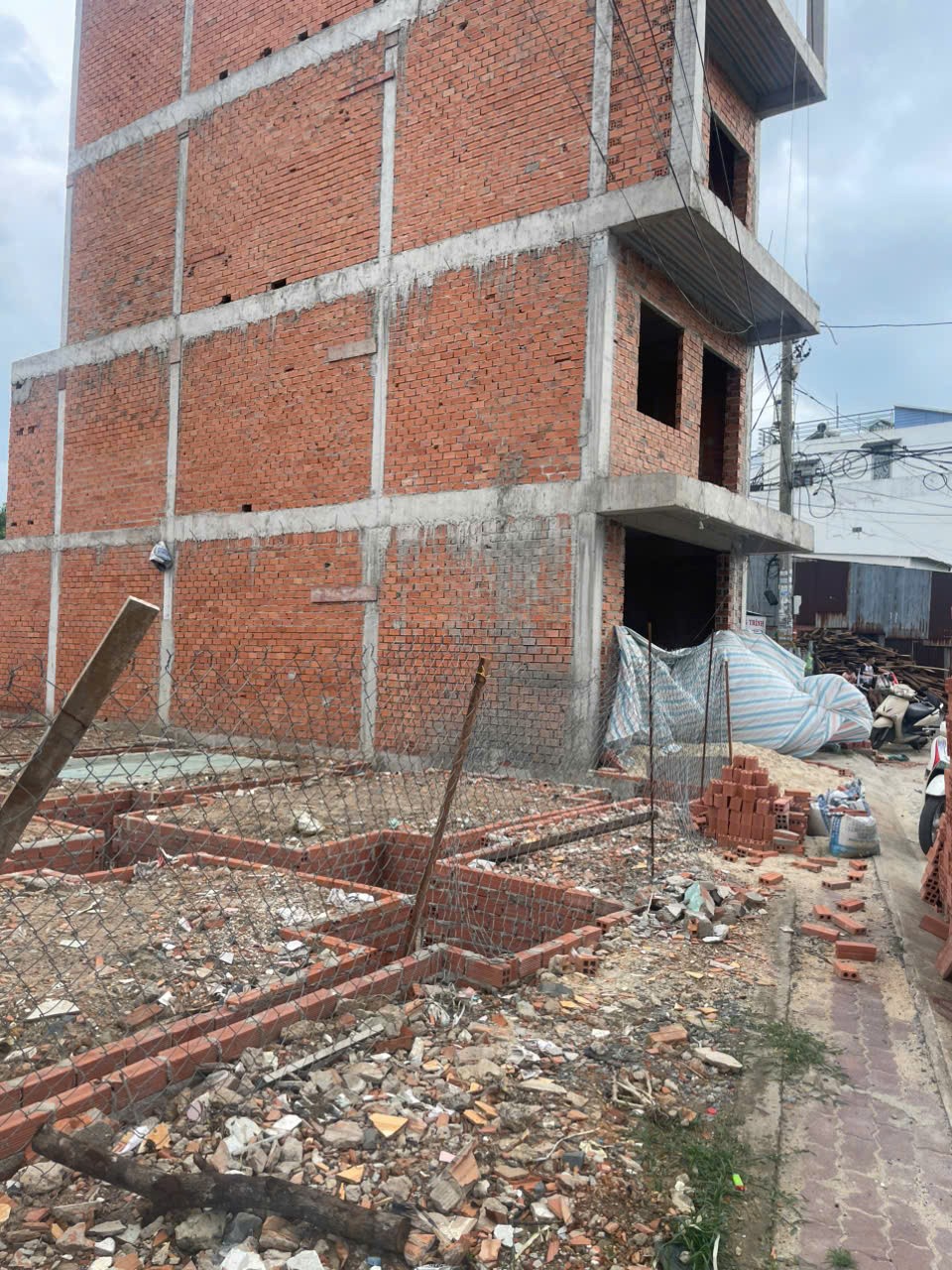 NHỈNH 3 TỶ CÓ NGAY LÔ ĐẤT VÀNG 100M² – TẶNG LUÔN MÓNG 4 TẤM ĐÃ ÉP CỌC 2