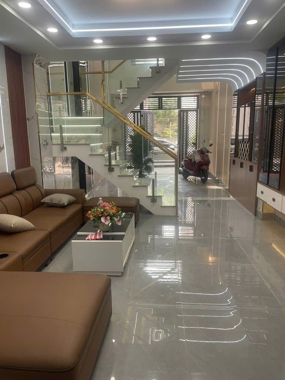 GIÁ CHỈ 6,49 TỶ – NHÀ 4 TẦNG ĐẸP LONG LANH, CÁCH NGUYỄN ẢNH THỦ CHỈ 200M 3