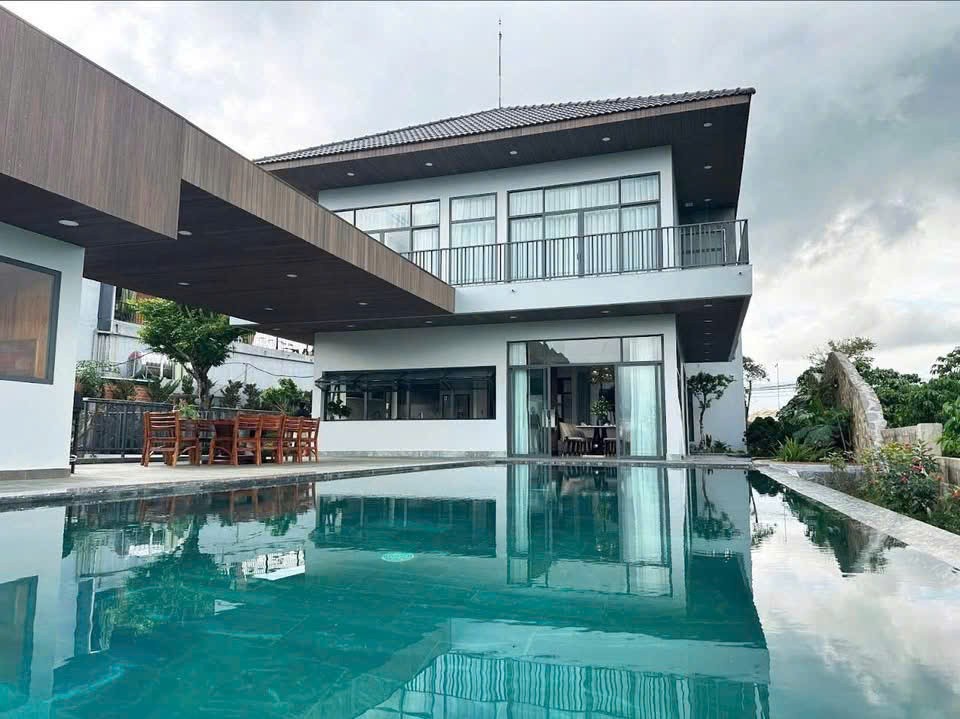CHO THUÊ VILLAS SIÊU XỊN TẠI BẢO LỘC - NGUYÊN CĂN CHỈ 8 TRIỆU/NGÀY