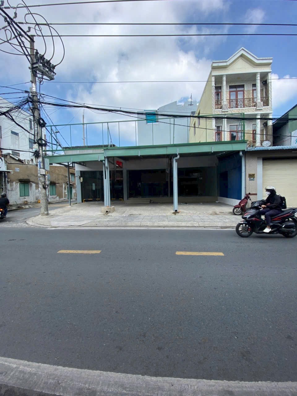 SIÊU PHẨM MẶT TIỀN LÊ LỢI – TRUNG TÂM HÓC MÔN, KINH DOANH CỰC ĐỈNH 4