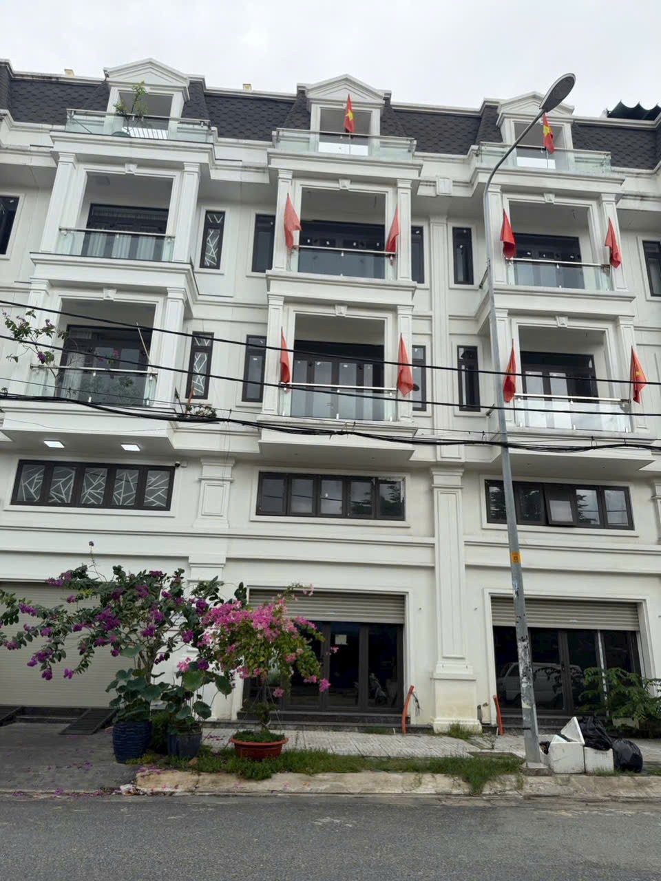 SIÊU PHẨM SHOPHOUSE AN SƯƠNG – MẶT TIỀN KINH DOANH CỰC ĐẸP QUẬN 12 3