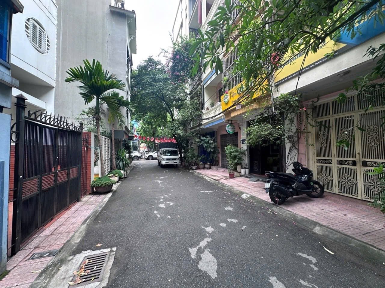 BÁN NHÀ PHÂN LÔ VIP NGUỴ NHƯ KON TUM, 41M2 4T OTO TRÁNH, VỈA HÈ, KINH DOANH, VP, 16.X TỶ 2