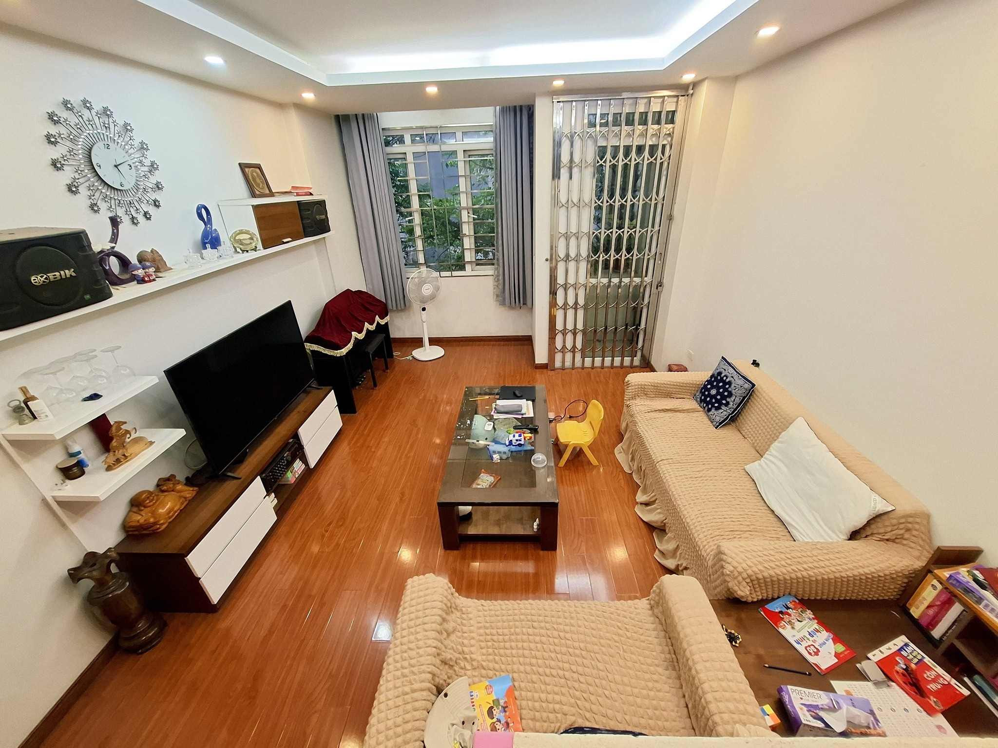 BÁN NHÀ PHÂN LÔ VIP NGUỴ NHƯ KON TUM, 41M2 4T OTO TRÁNH, VỈA HÈ, KINH DOANH, VP, 16.X TỶ 3