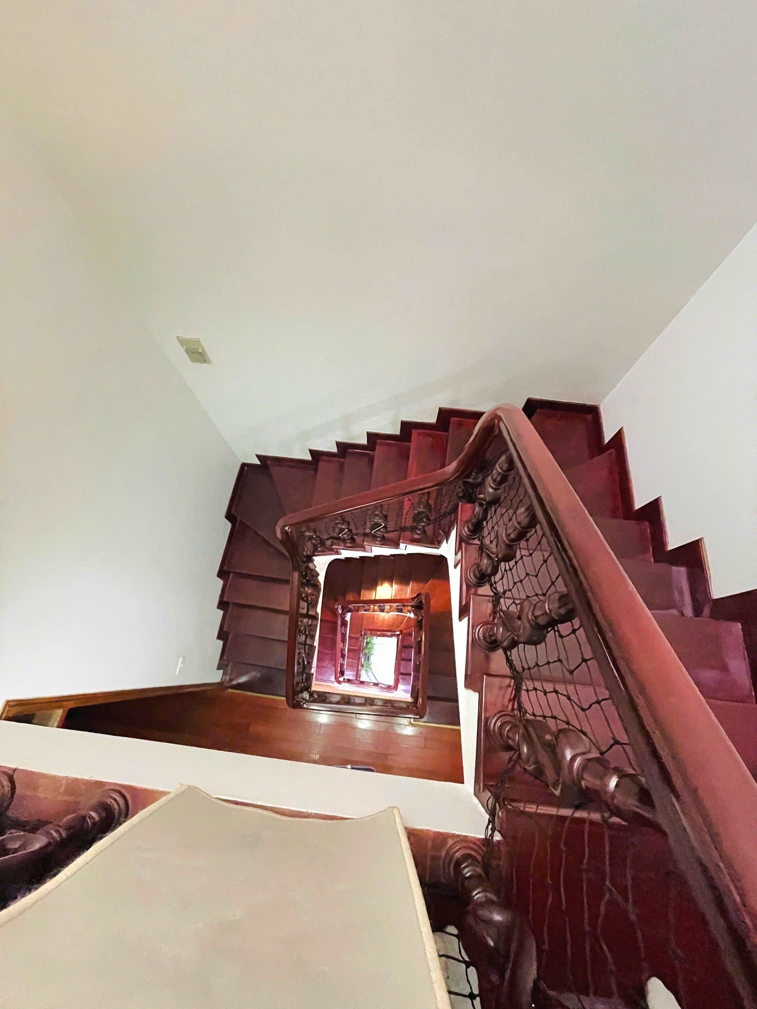 BÁN NHÀ PHÂN LÔ VIP NGUỴ NHƯ KON TUM, 41M2 4T OTO TRÁNH, VỈA HÈ, KINH DOANH, VP, 16.X TỶ 4