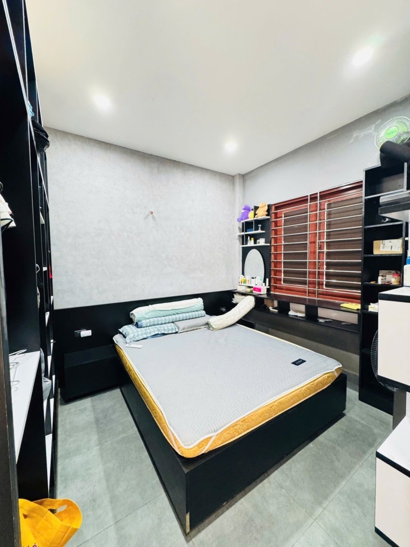 Bán nhà 80m2 cấp 4,  Đường Số 12, Tăng Nhơn Phú B, Q9, Thủ Đức, TP HCM.  Giá 6,35 tỷ sổ hồng riêng. 4