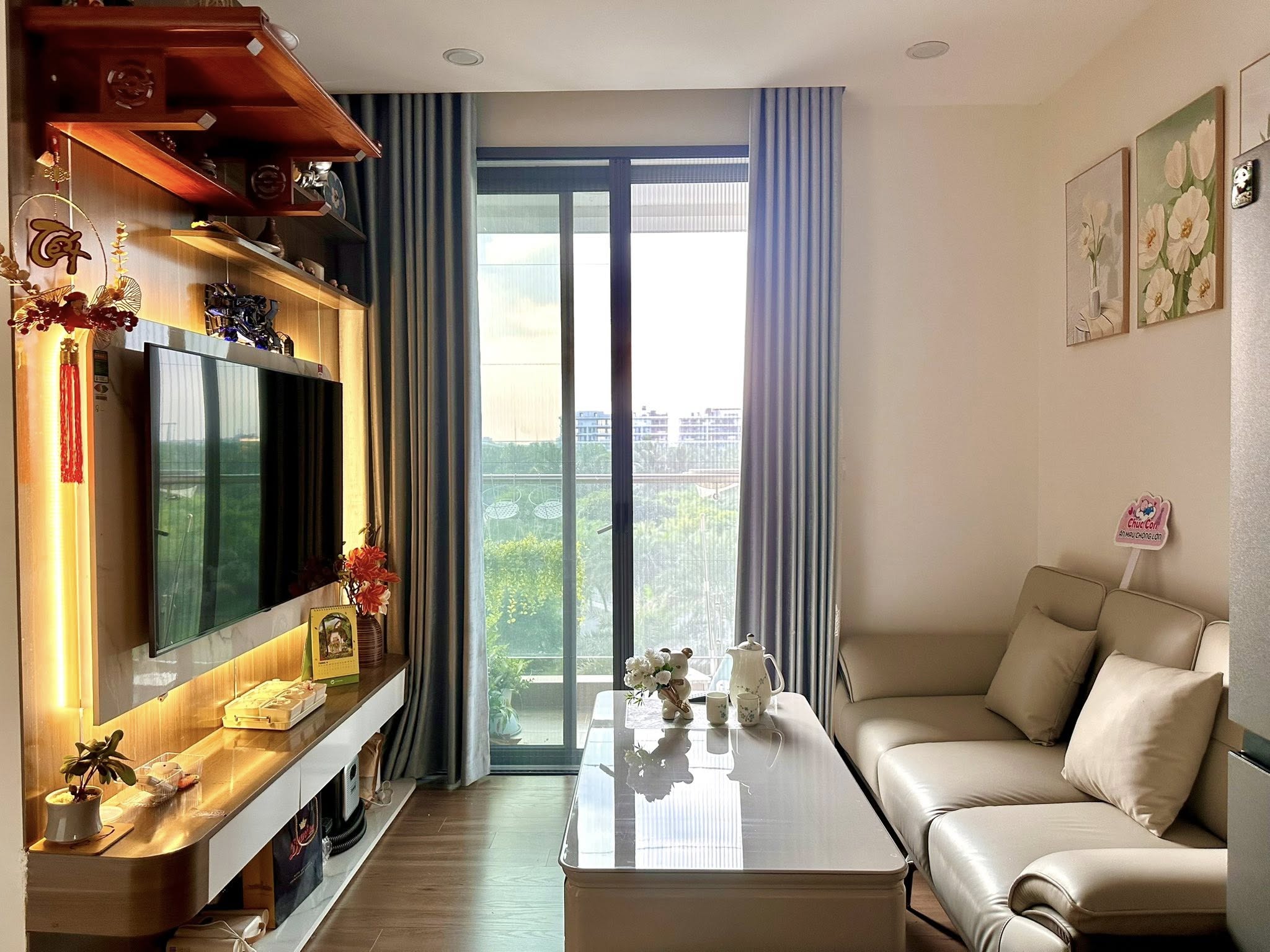 Bán căn chung cư Ecopark tầng thấp, ph Hải Tân, TP HD, 51m2, 2 ngủ, 1 vs, full đồ, chỉ 2.0x tỷ 2