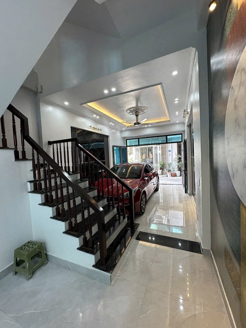 Bán căn 3.5 tầng ngõ 218 Vũ Hựu, ph Thanh Bình, TP Hải Dương, 58m2, 3 ngủ, 3 vs, gara oto 3