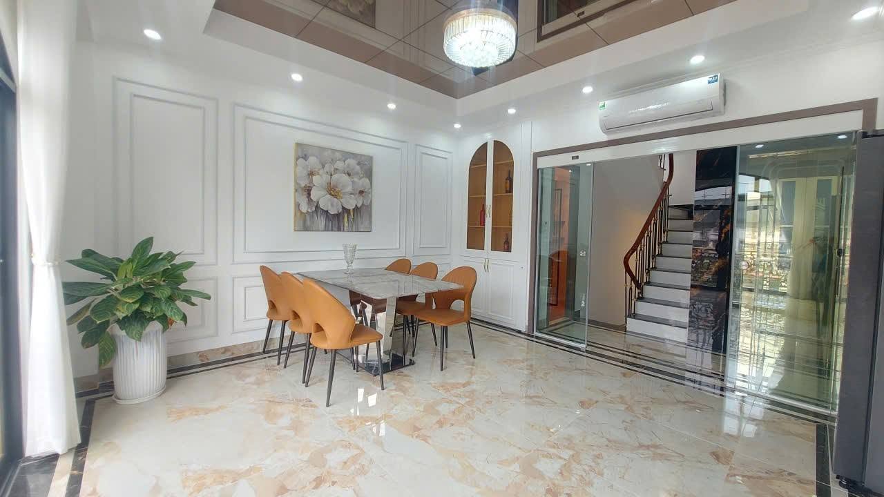 Bán nhà mặt phố Đại La-Hà Nội 2