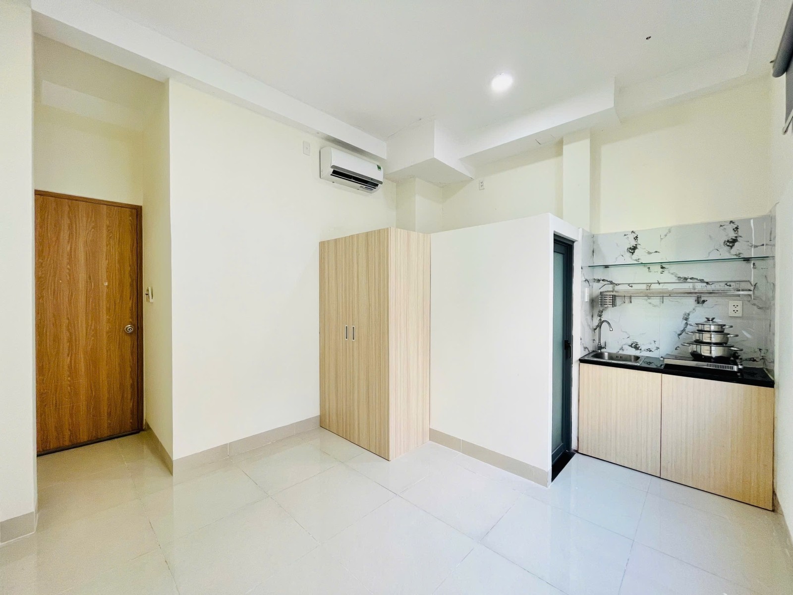 CHDV BÙI ĐÌNH TUÝ - 77m2 - 13 PHÒNG FULL NỘI THẤT - HXH - CHỈ 167 TR/M2