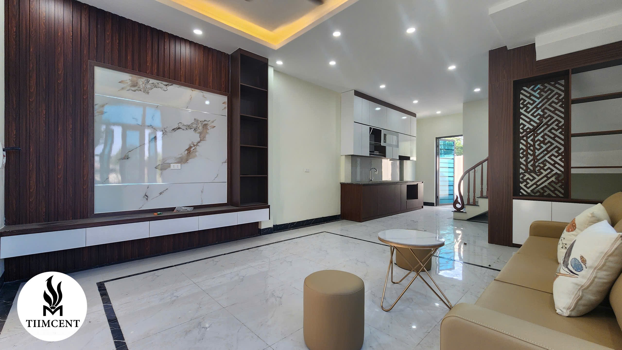 CHÍNH CHỦ BÁN NHÀ MỚI XÂY 3 TẦNG 2 MẶT TIỀN LẠC ĐẠO VĂN LÂM, 2.x tỷ, 0835459289 2