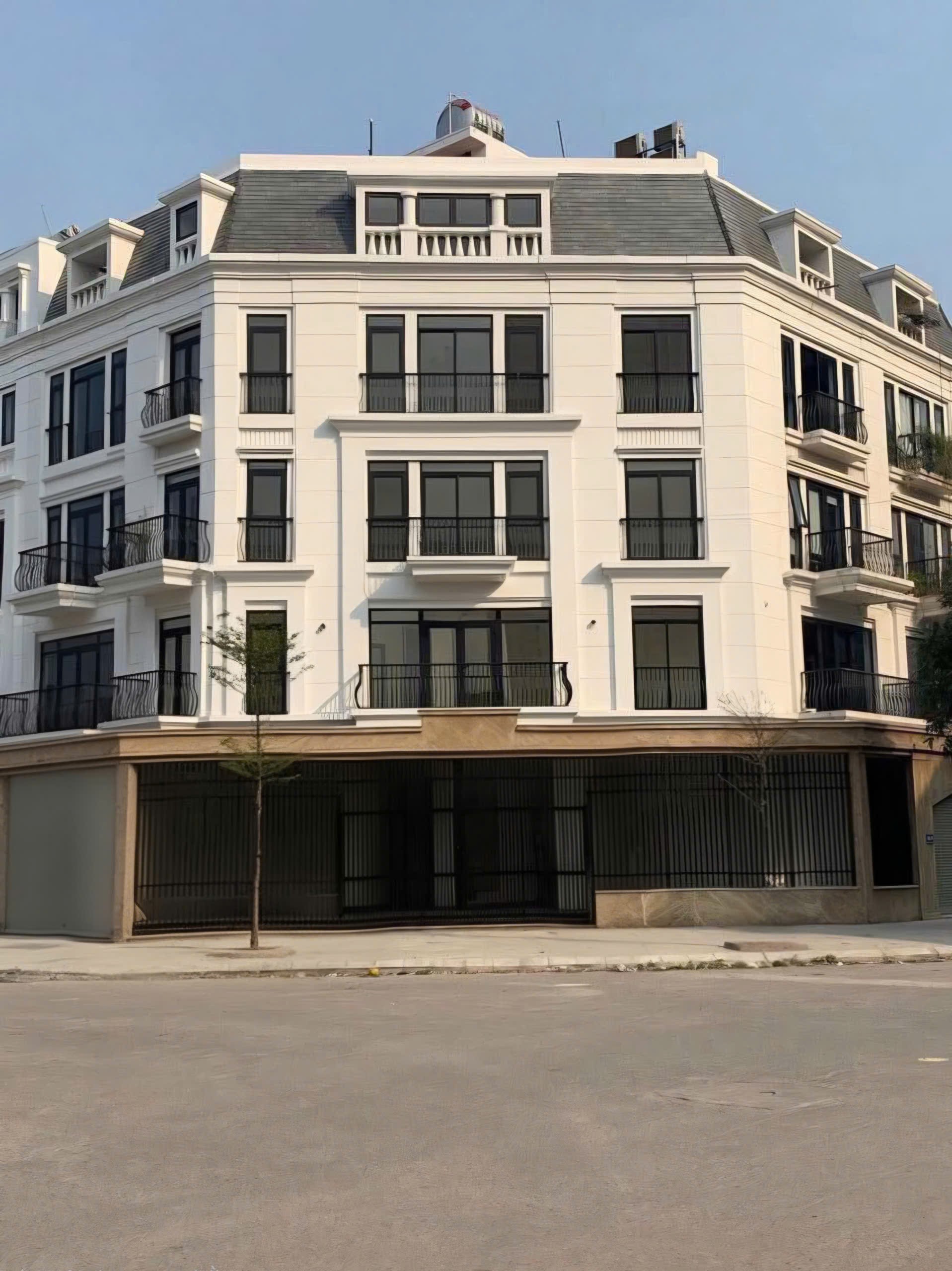 Cho thuê nhà, Thái Hà, Tây Sơn, Láng Hạ, THANG MÁY; 127m2* 5T -35 tr
