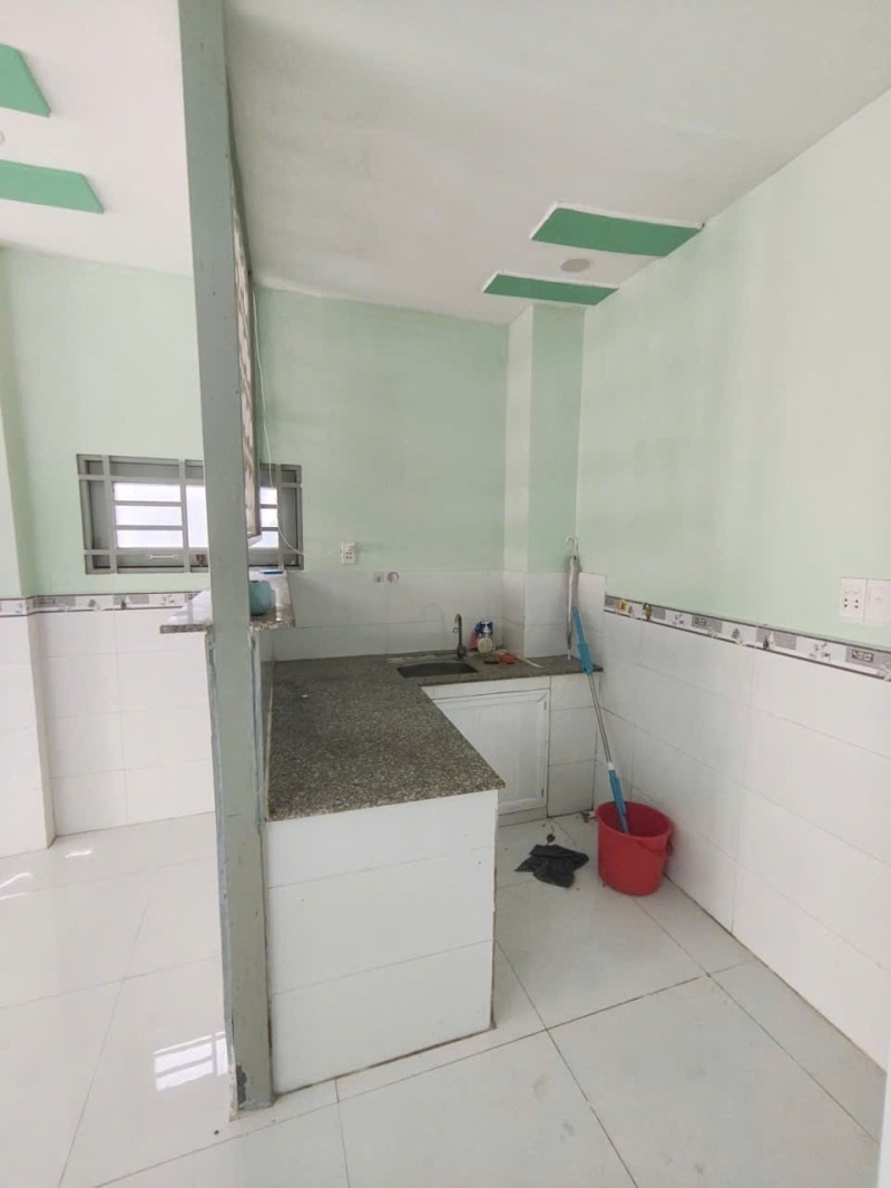 TRỊNH ĐÌNH TRỌNG TÂN PHÚ HẺM 4M - 30M2 2 TẦNG CHỈ 3.85 TỶ 2