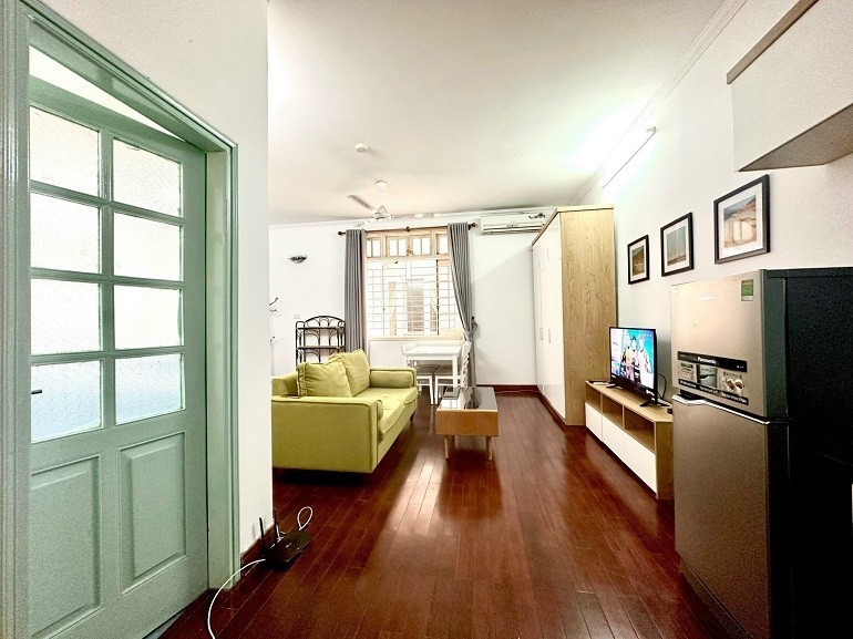 Cho thuê Căn hộ chung cư đường Tô Ngọc Vân, Phường Quảng An, Diện tích 45m², Giá 6 Triệu/tháng
