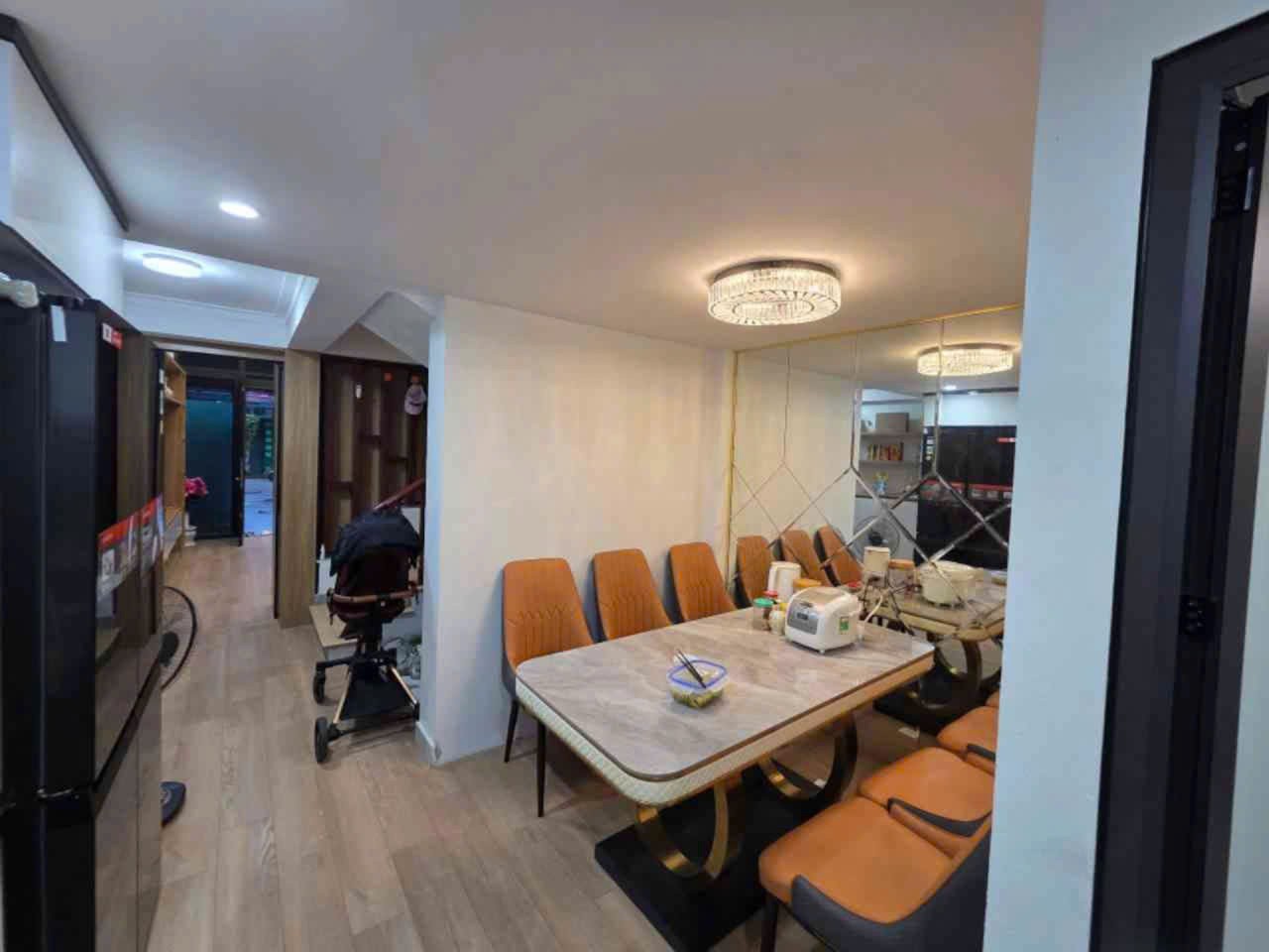 NHÀ ĐẸP 4 TẦNG PHÂN LÔ, Ô TÔ VÀO, KINH DOANH ĐỈNH, nhỉnh 8tỷ 5