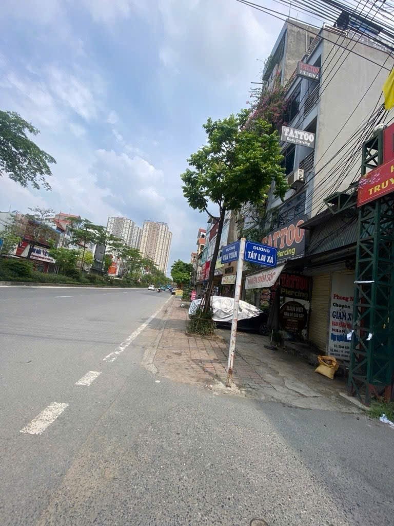 Chị Nga cần tiền vào tiến độ căn Cao Xà Lá nên bá.n 70m2 NHÀ DÂN XÂY, TRỤC CHÍNH LAI XÁ 2