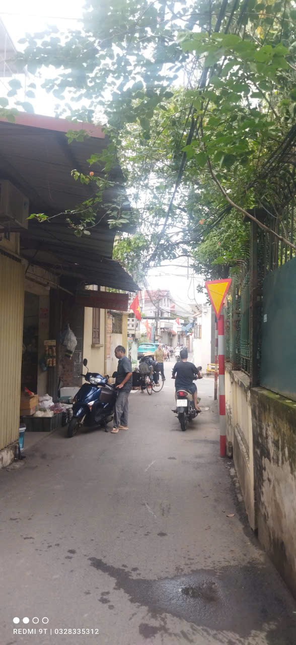 52m2 ĐẤT, GIANG XÁ, TRẠM TRÔI, TT HOÀI ĐỨC, XÂY Ở MUA ĐẦU TƯ, 5.x tỷ 3