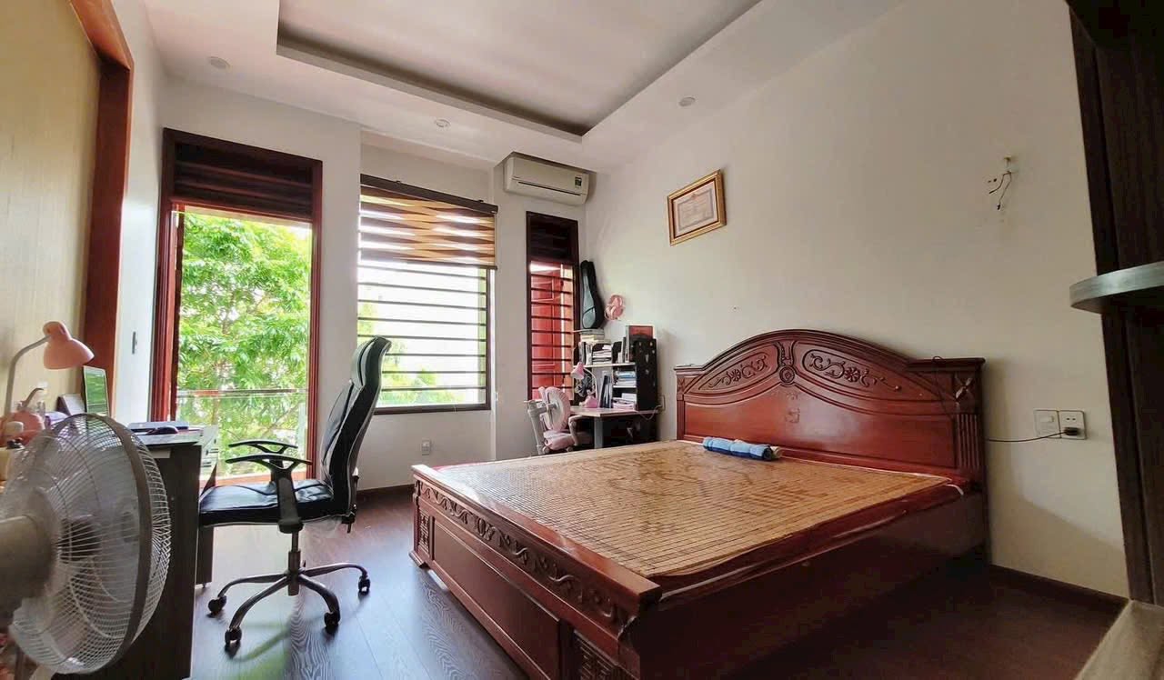 Bán căn nhà mặt phố Kim Đồng, KĐT An Phú, ph Tân Bình, TP HD, 60m2, mt 4m, 3 ngủ, 3 vs, chỉ 4.68 tỷ 3