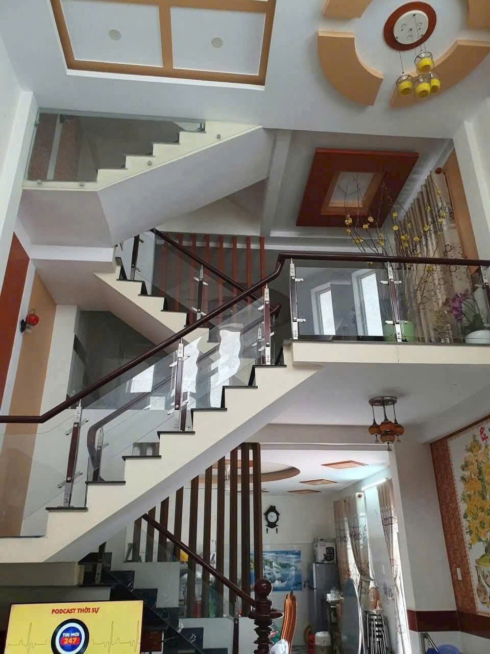 NHÀ ĐẸP NGANG 5.3M LÔ GÓC 2 MẶT TIỀN VIP TÂN CHÁNH HIỆP CHỈ 6.79T 2