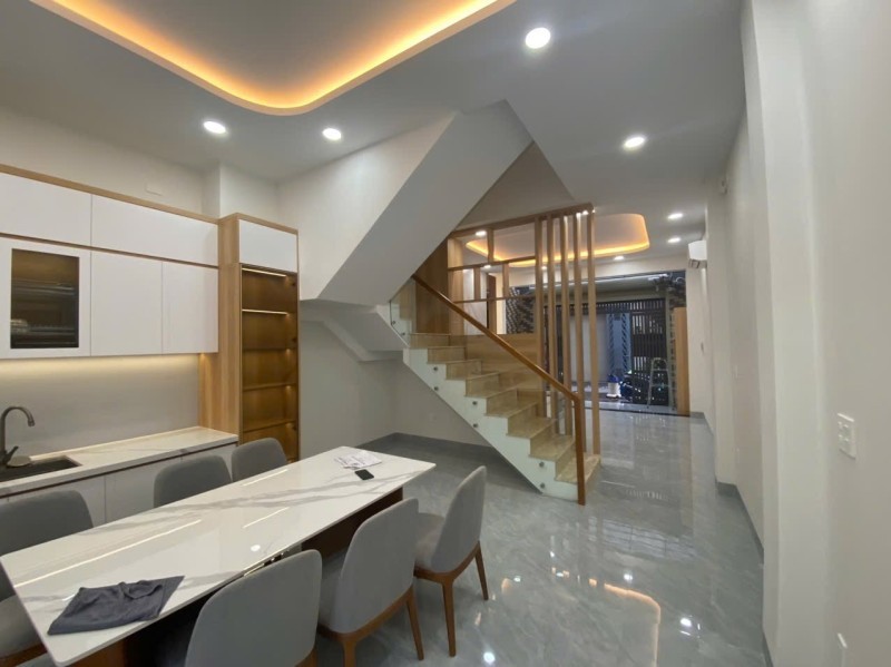Bán nhà 4 tầng, 80m2 đường Số 2, Trường Thọ, Thủ Đức, TP HCM, Sổ hồng riêng. Giá 8,55 tỷ. 2