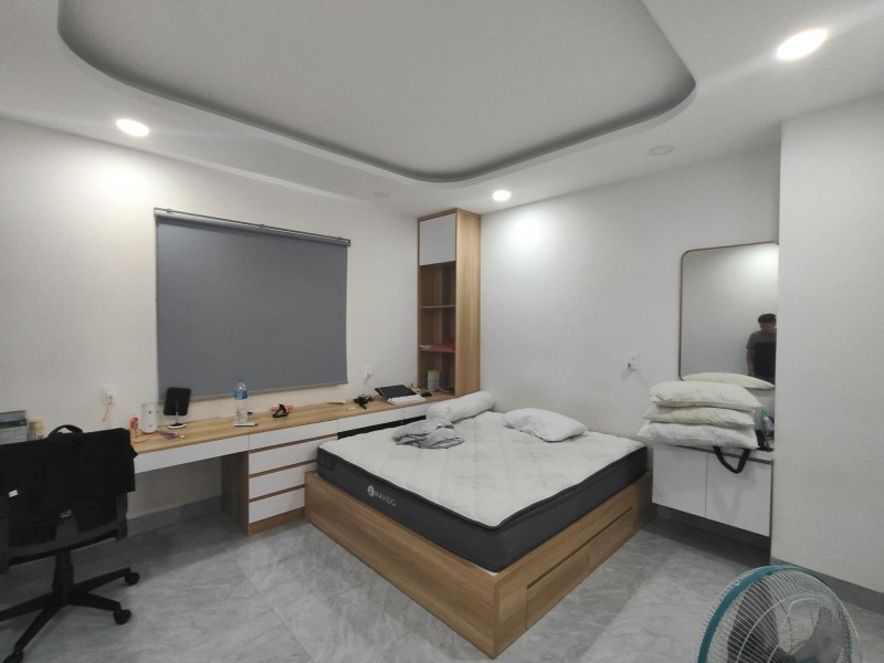 Bán nhà Tô Ngọc Vân, Linh Tây, Thủ Đức, TP HCM. DT 60m2, 2 tầng, sổ hồng. Giá 7.65  tỷ. 4