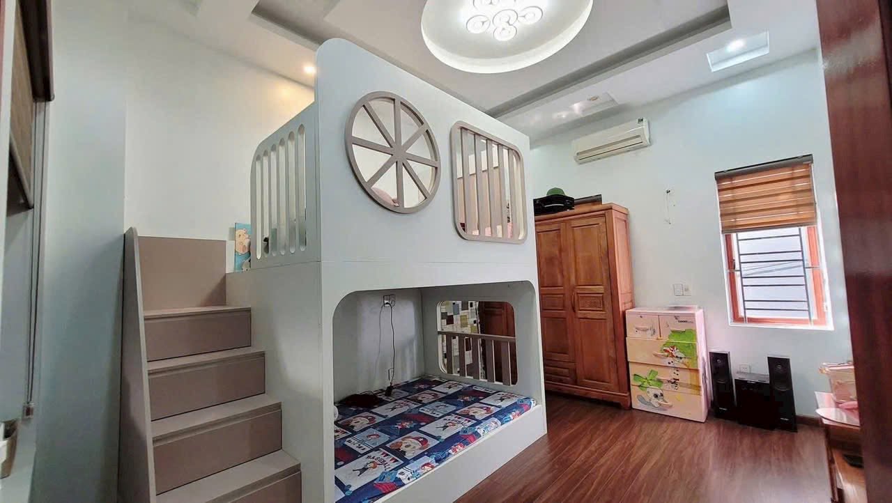 Bán căn nhà mặt phố Kim Đồng, KĐT An Phú, ph Tân Bình, TP HD, 60m2, mt 4m, 3 ngủ, 3 vs, chỉ 4.68 tỷ 4