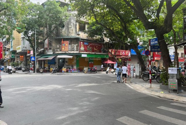 Bán gấp nhà mặt phố Triệu Việt Vương, Hai Bà Trưng 236m2, MT 10m kinh doanh Văn Phòng 4