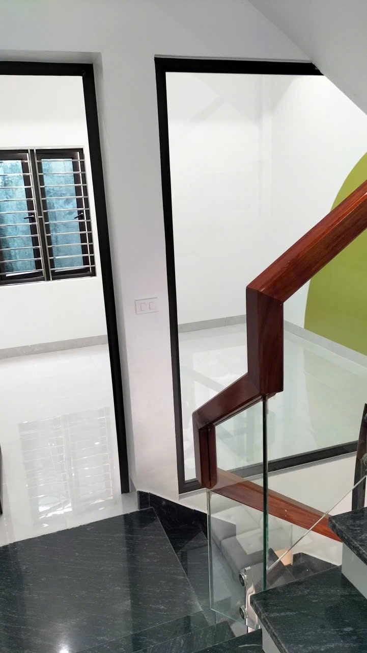 Bán căn nhà 3 tầng ngõ phố Nguyễn Hữu Cầu, ph Ngọc Châu, TP HD, 41.2m2, 3 ngủ, gần chợ Phú Lương 6