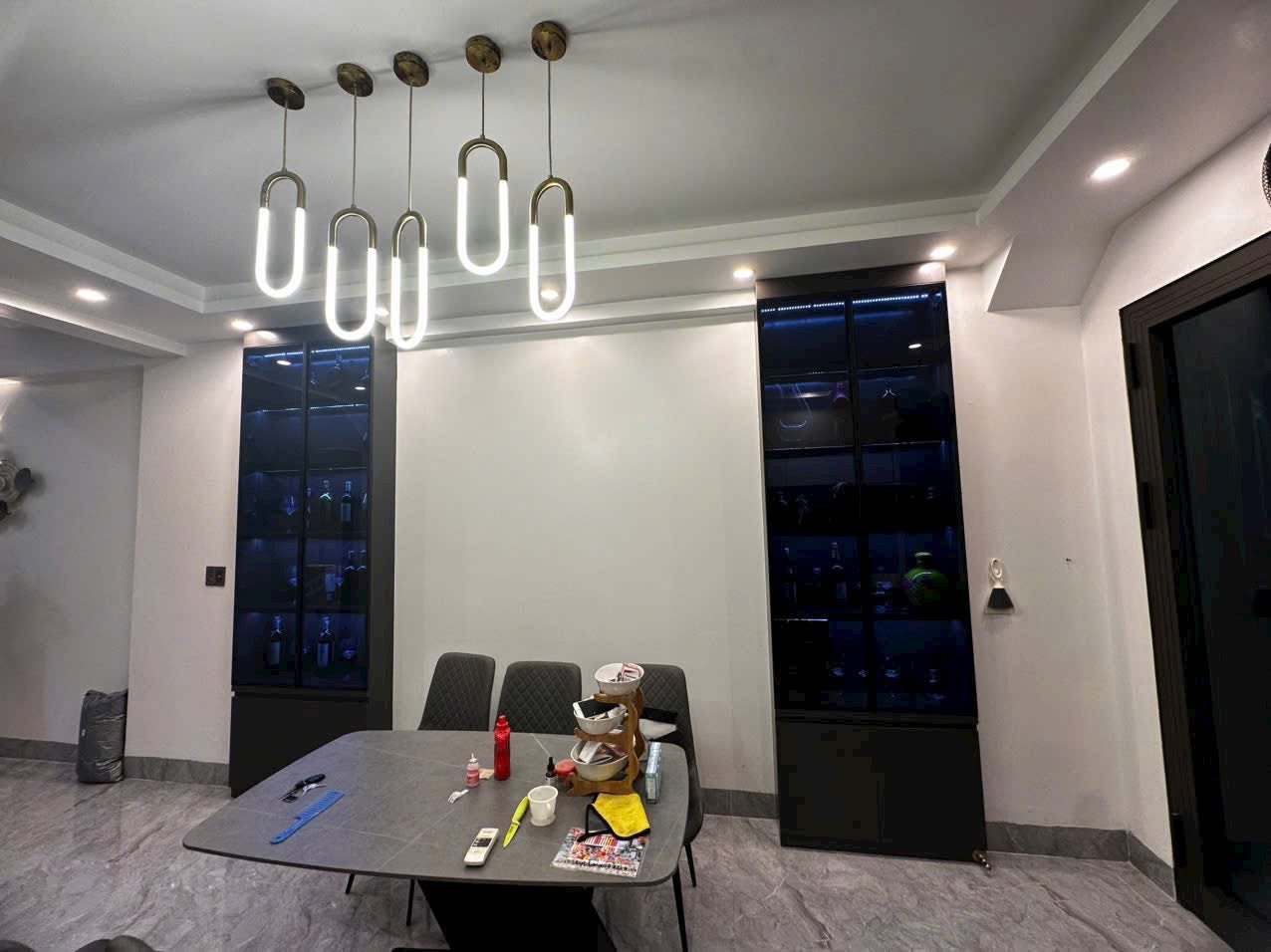 Bán nhà 3 tầng mặt phố Tô Hiến Thành, Đông Nam Cường, TP HD, 83.25m2, mt 4.5m, 3 ngủ, 3 vs, giá tốt 6