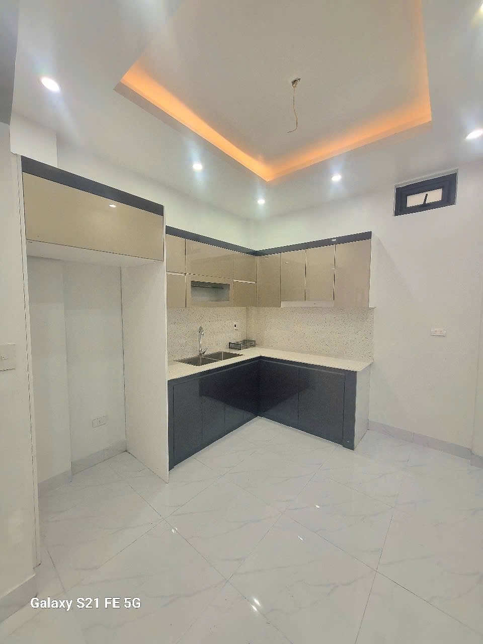 bán nhà 3 tầng kì bá mới, đẹp ngõ thoáng và ngắn 2