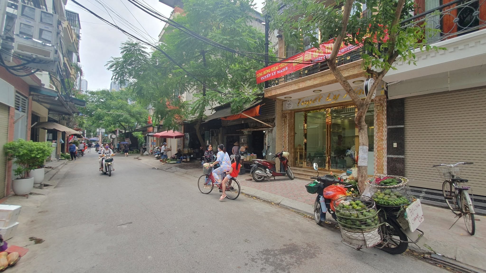 Bán nhà riêng Ái Mộ Long Biên 12 tỷ 60m ô tô vỉa hè ngõ thông 3