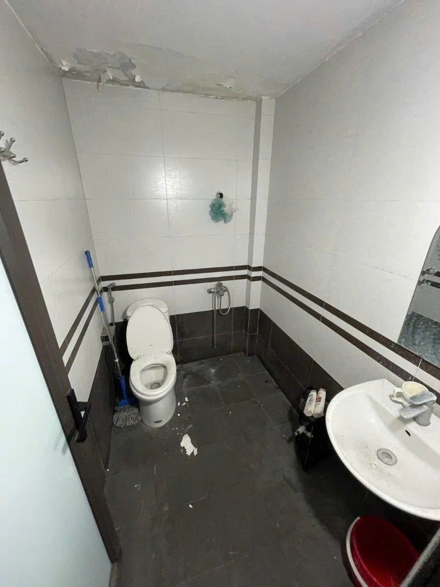 Cần bán Nhà mặt tiền đường Đền Lừ, Phường Hoàng Văn Thụ, Diện tích 45m², Giá 26.2 Tỷ