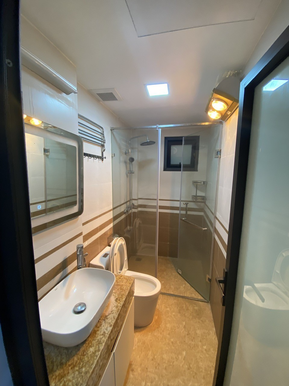 Cho thuê căn chung cư mini 1PN, 1WC cực xịn xò – Ngay ngõ 193 Trích Sài, Tây Hồ. Chỉ 6tr 6