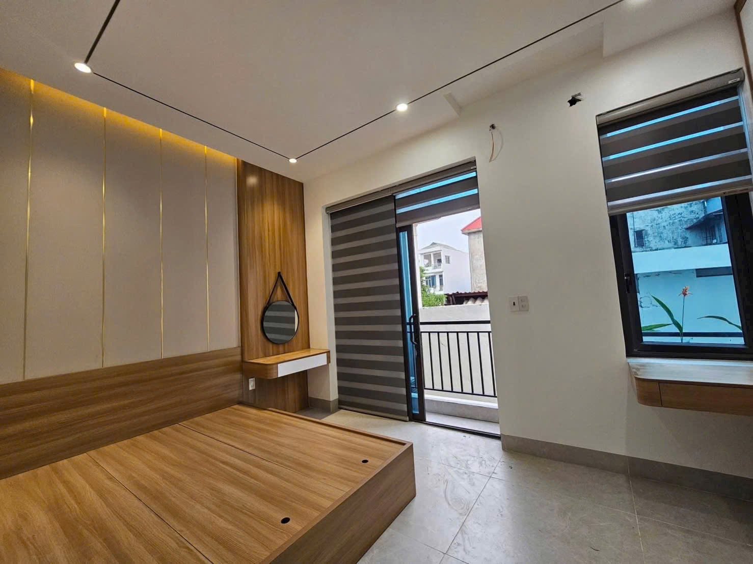 Bán nhà ngõ đường Lê Thanh Nghị, TP Hải Dương, 50m2, 3 tầng 1 tum, mt 4.8m, 3 ngủ, 3 vs, nhà đẹp 7