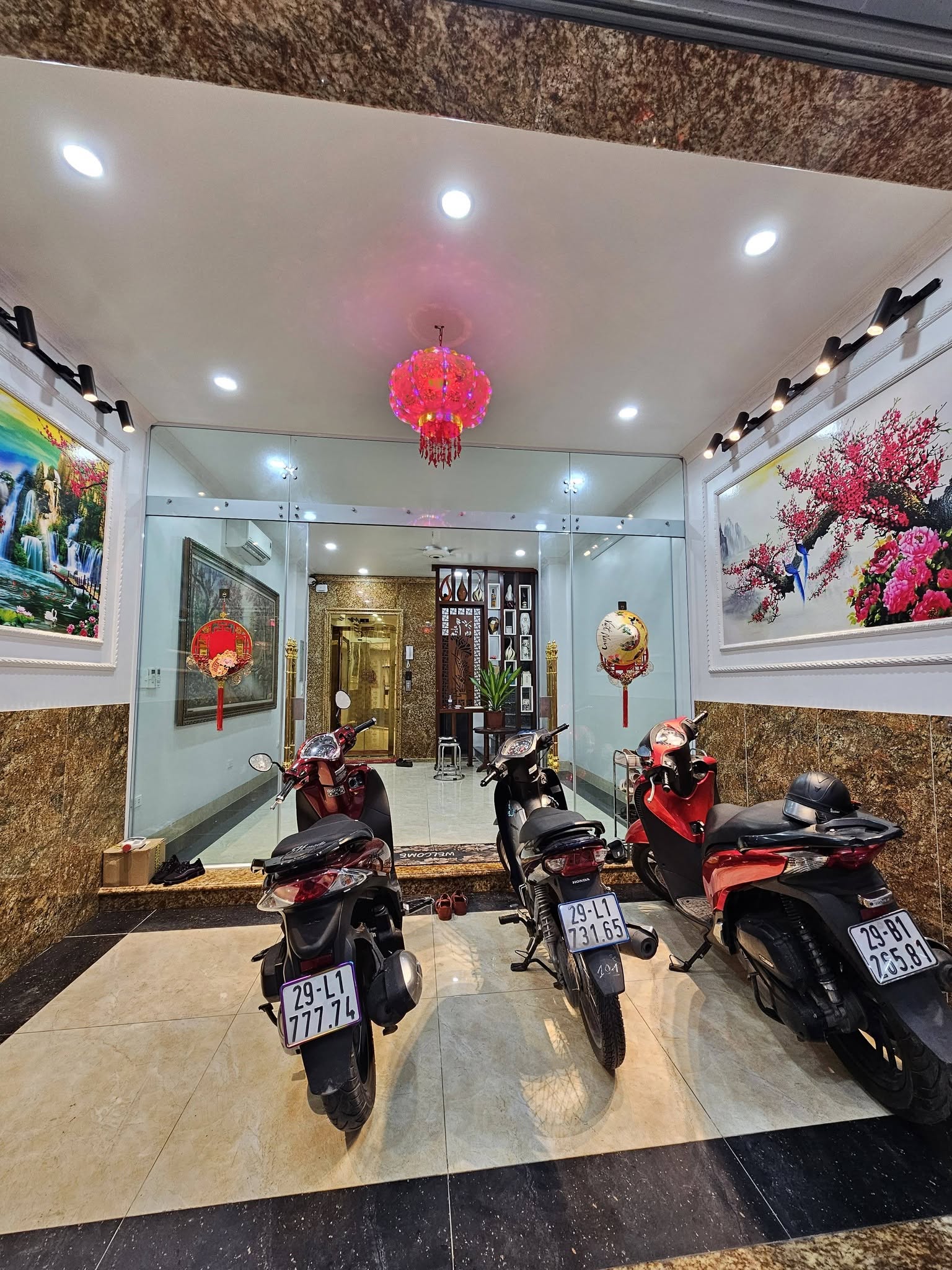 Cần tiền rao bán Nguyễn Sơn Long biên 8 tỷ 50m,gần phố 3
