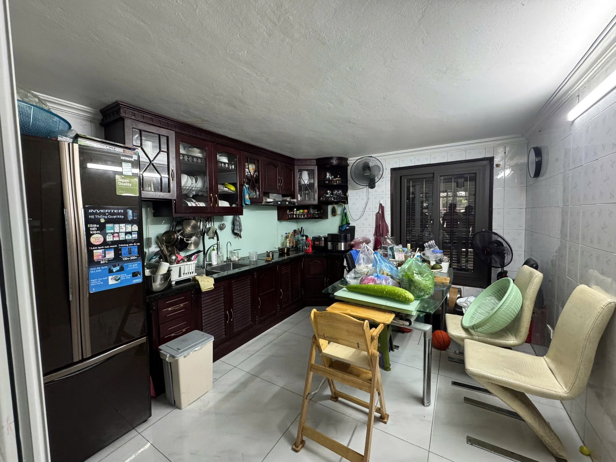 Tin thật Ngọc Thụy Long Biên 10 đồng 50m ô tô vỉa hè ô tô 2