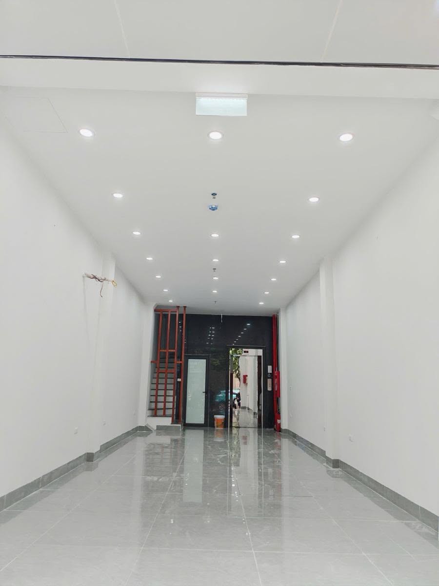Hồng tiến Long Biên 10 tỷ 60m Phân lô ô tô kinh doanh đỉnh 4