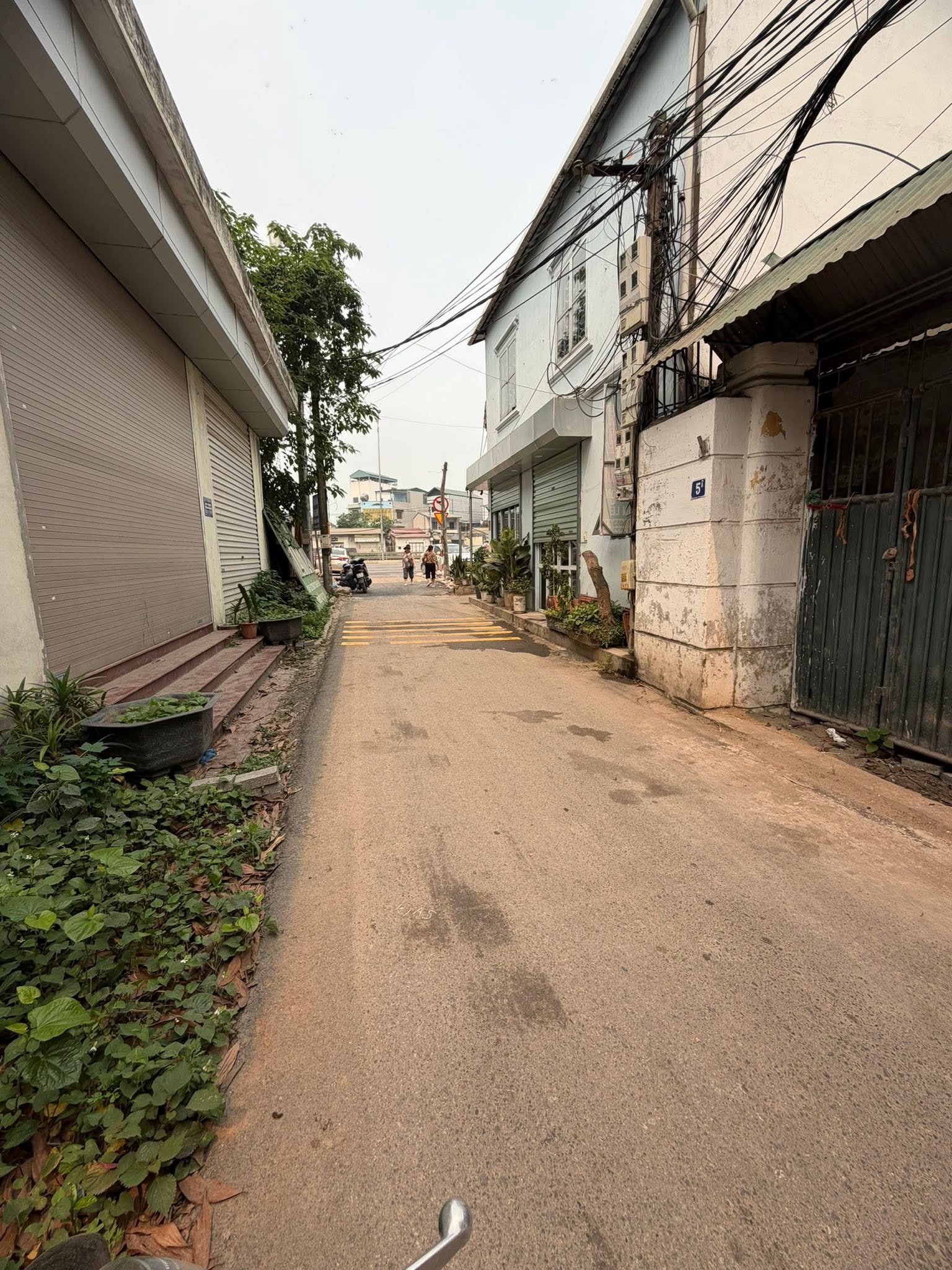 Chuyển công tác 9 tỷ 60m Thạch bàn Long Biên,ô tô đỗ cửa 2